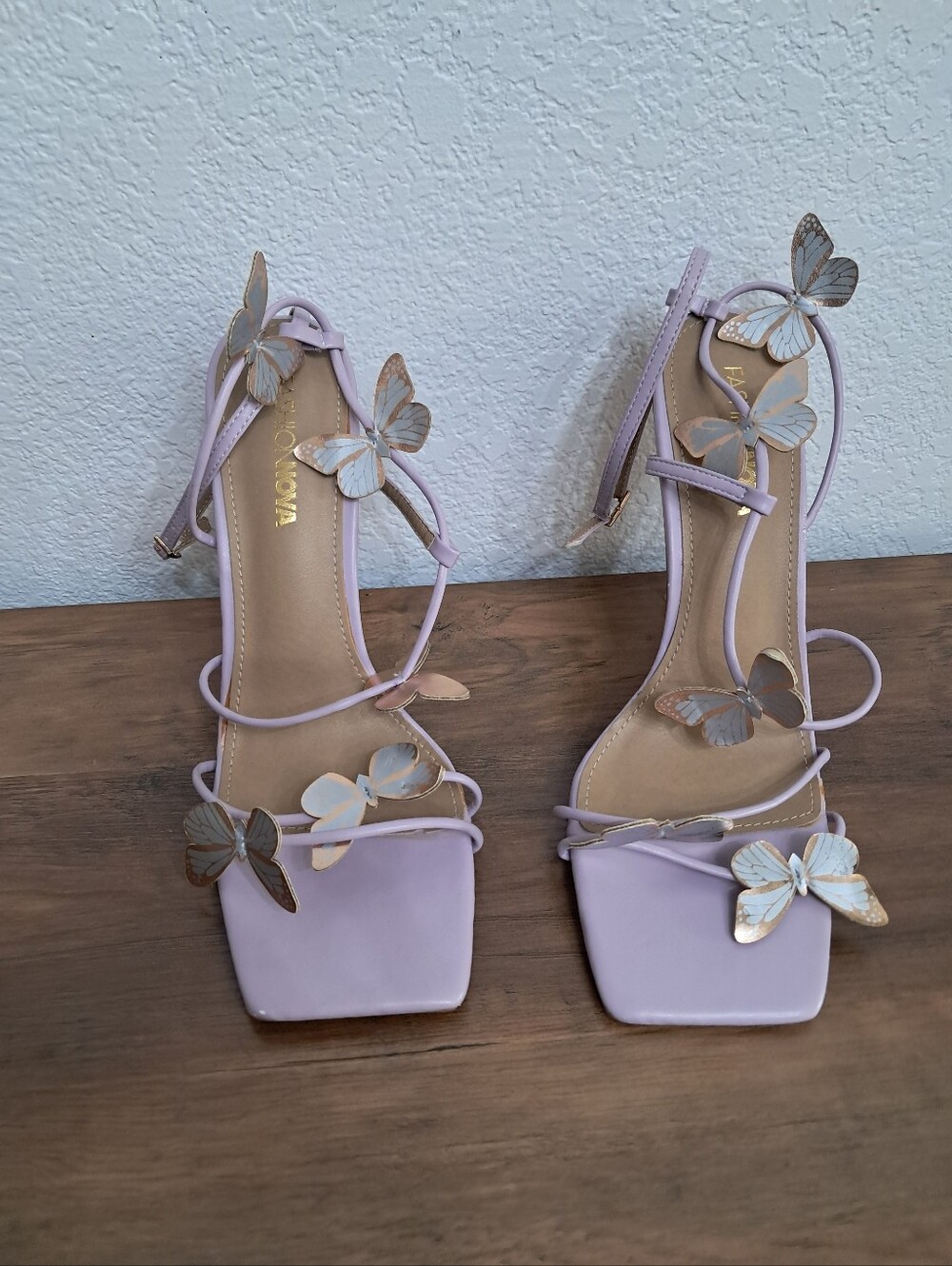 Fashion Nova Sz 10 Lilac Butterfly Heels Strappy Square Toe Whimsical Fairycore